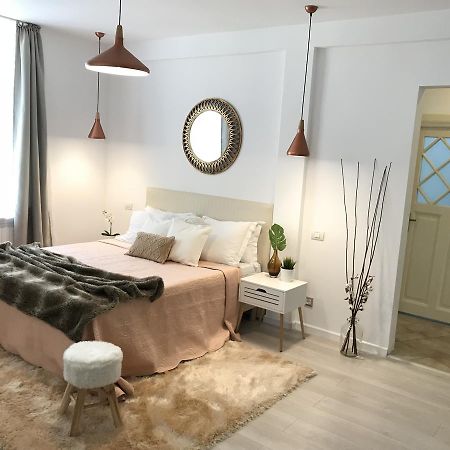 Metropole Apartments Invilla Old City 布加勒斯特 外观 照片