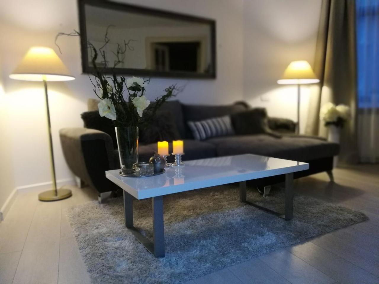 Metropole Apartments Invilla Old City 布加勒斯特 外观 照片