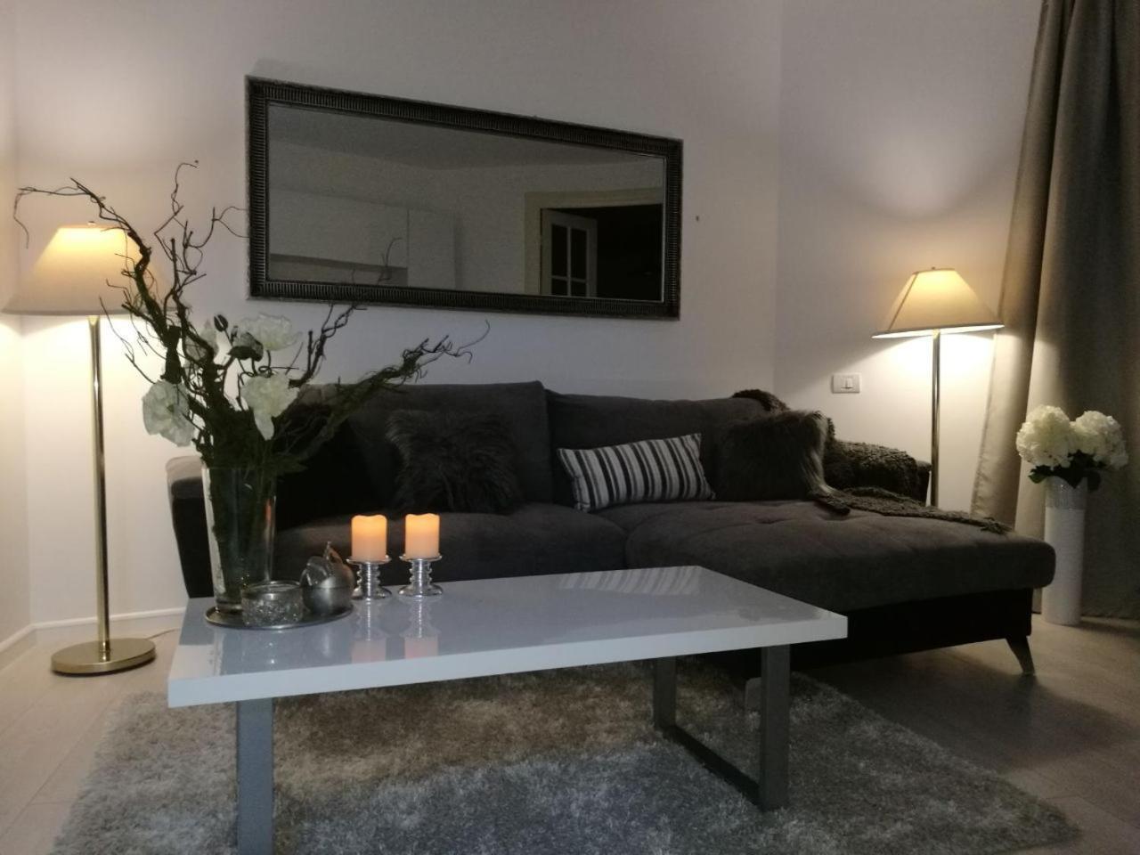 Metropole Apartments Invilla Old City 布加勒斯特 外观 照片