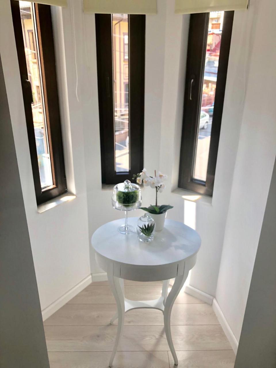 Metropole Apartments Invilla Old City 布加勒斯特 外观 照片